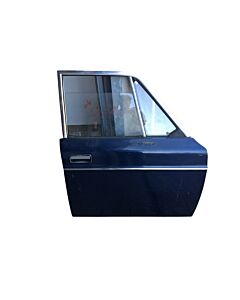 volvo linker voor deur 140 164 onderdeelnummer Lvoordeur140164U gebruikt