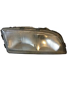 Volvo v70 Koplamp Rechts  14734400U Gebruikt