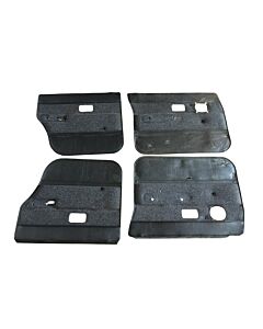 volvo 240 deurpanelen set kleur peper en zout. onderdeel nr. P-en-Zdeurpaneelset240    gebruikt